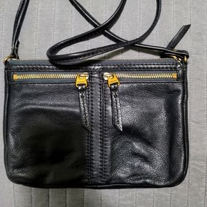 Fossil Crossbody Bag Color Black Excellent Condition.